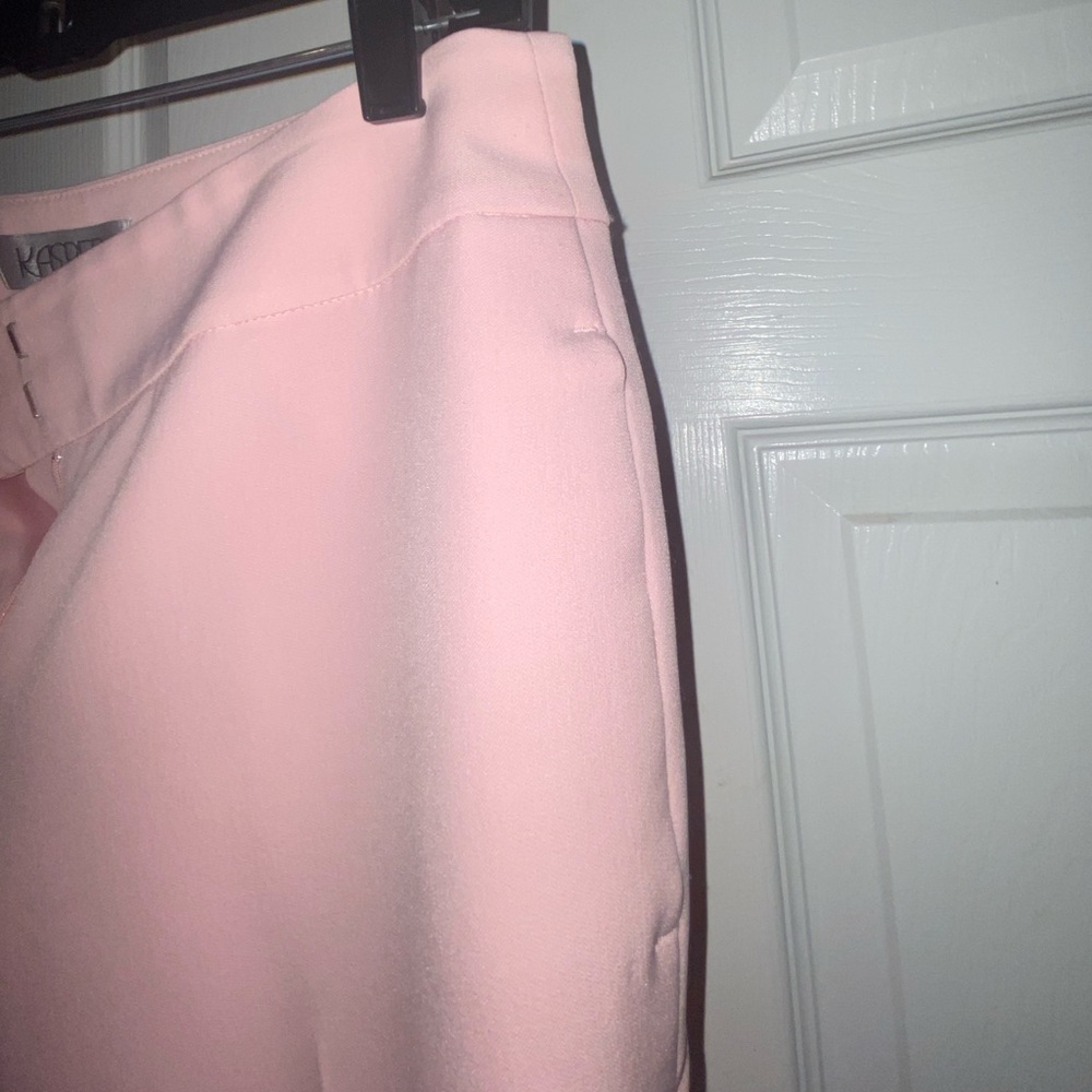 Kasper Women's Straight Leg Pants in Soft Pink SZ 4 EUC - Picture 6 of 9